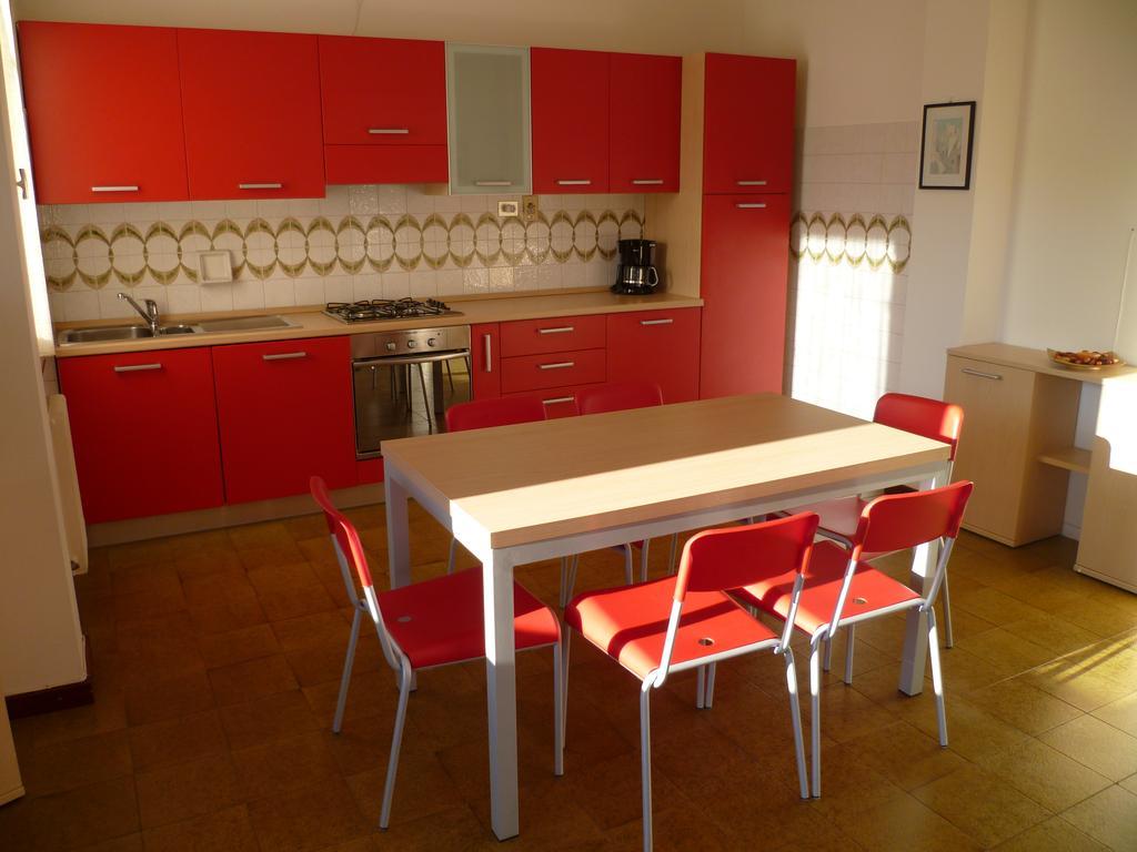Apartamento Casa Lucia Torbole Sul Garda Exterior foto