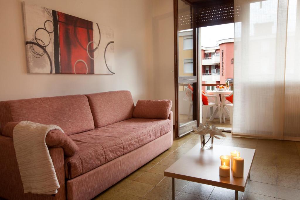 Apartamento Casa Lucia Torbole Sul Garda Habitación foto