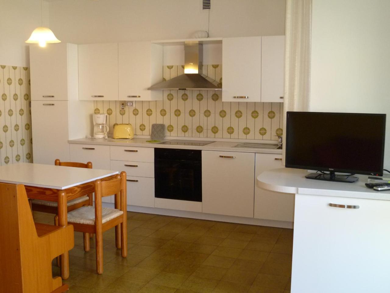 Apartamento Casa Lucia Torbole Sul Garda Exterior foto